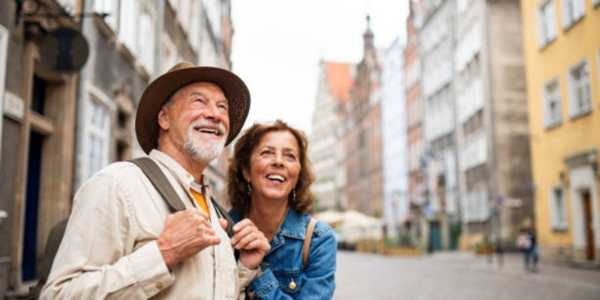 Best Travel Tips for Seniors: Stay Safe, Comfortable, and Enjoy Every Trip