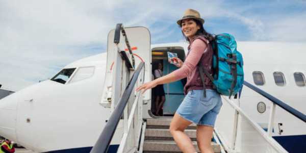 10 Proven Ways to Stay Safe When Traveling Alone